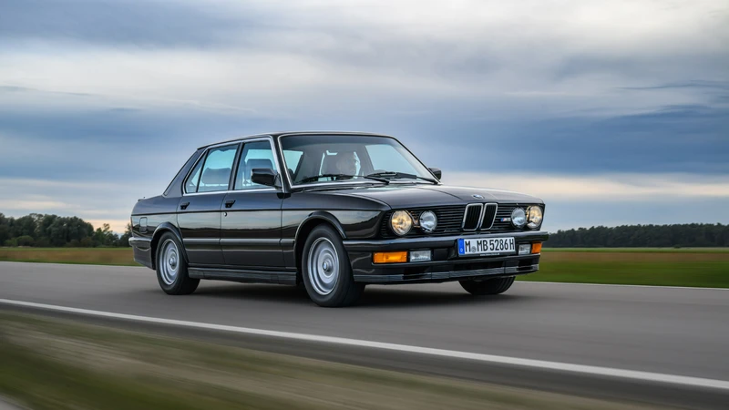 BMW M5 (E28) a prueba