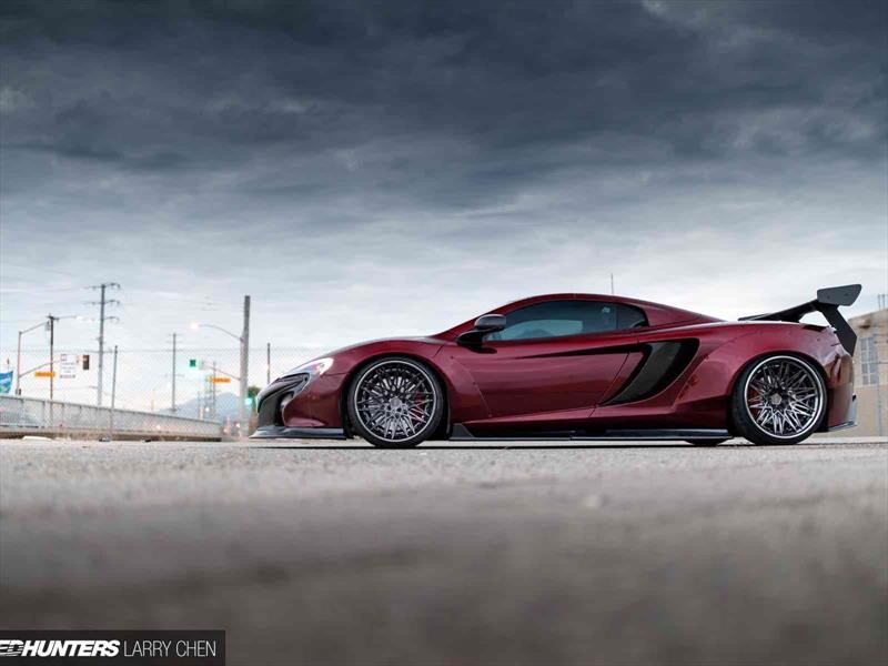 McLaren 650S por Liberty Walk