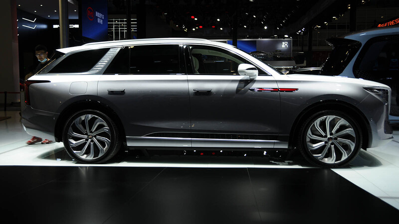 Hongqi E-HS9