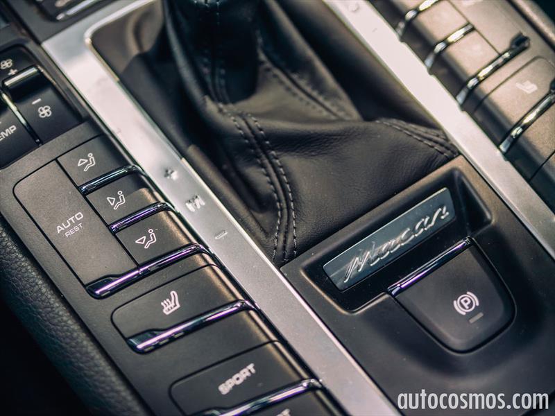 Porsche Macan 2015