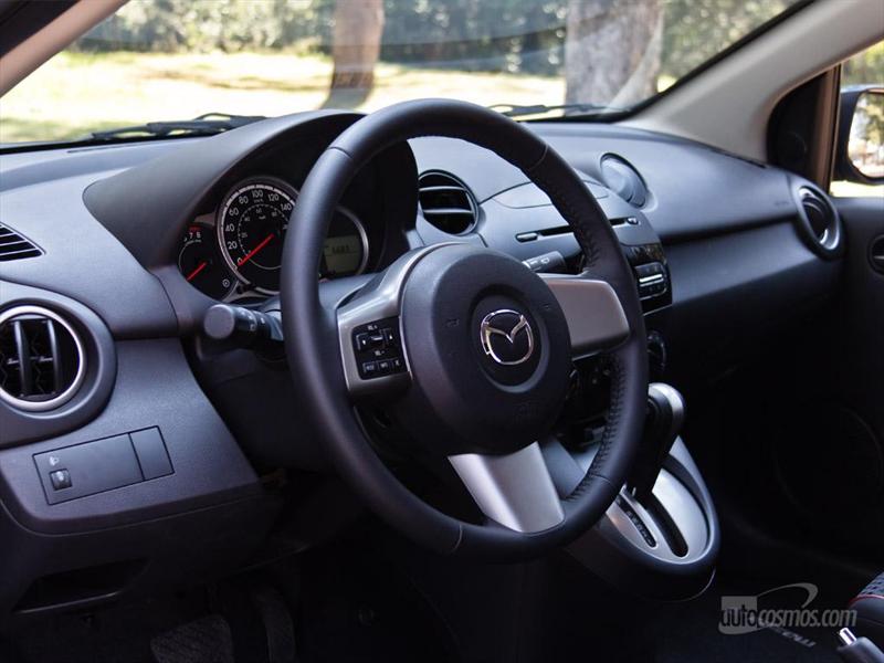 Mazda2 Touring Automático 2012 a prueba