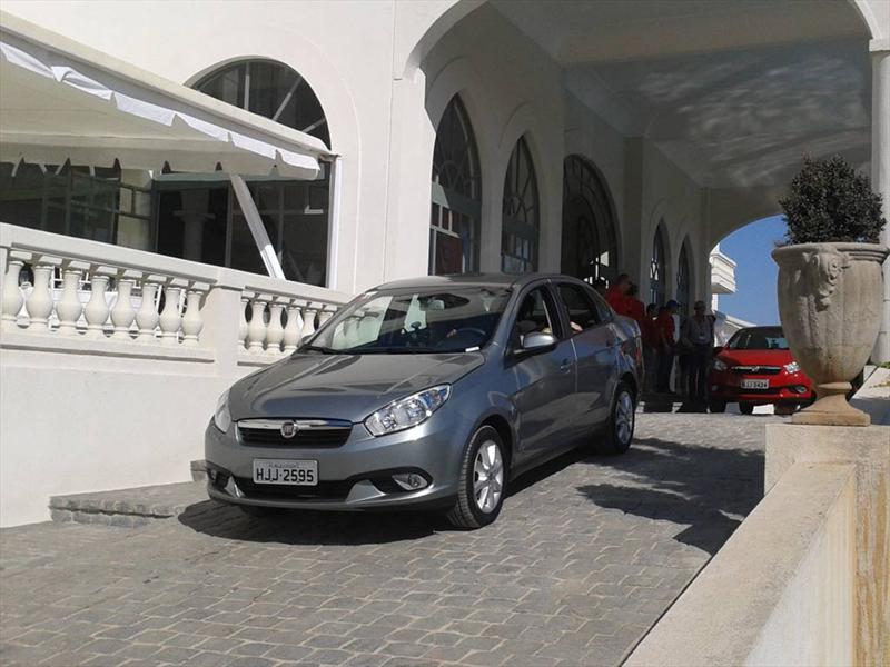 Nuevo Fiat Grand Siena 2012, presentación. Parte 2