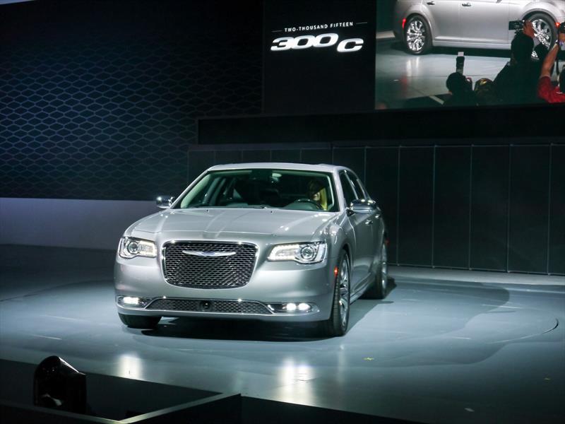 Chrysler 300 2015