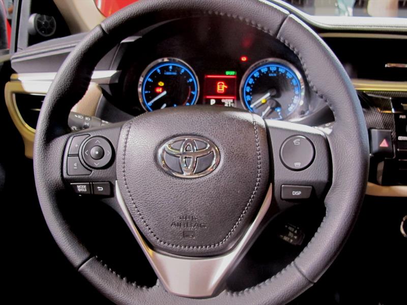 Manejamos el nuevo Toyota Corolla