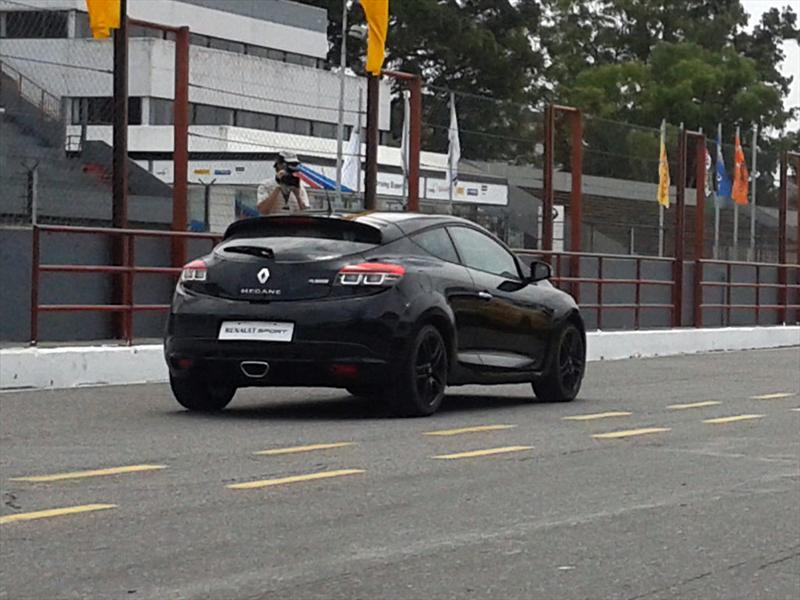 Renault Megane III RS: primer contacto