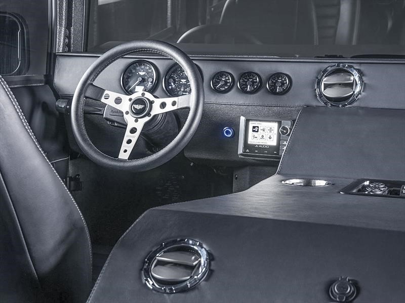 Hummer H1 Launch Edition por Mil-Spec