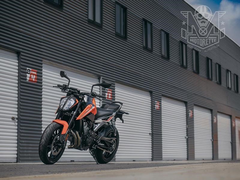 KTM 790