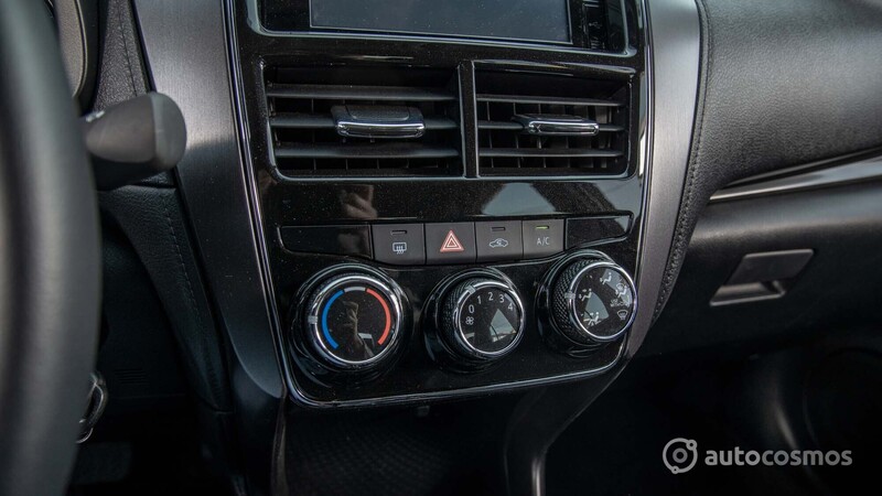 Toyota Yaris Sedán 2021 a prueba