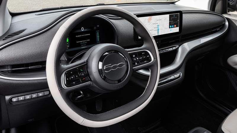 FIAT 500 La Prima Hatchback