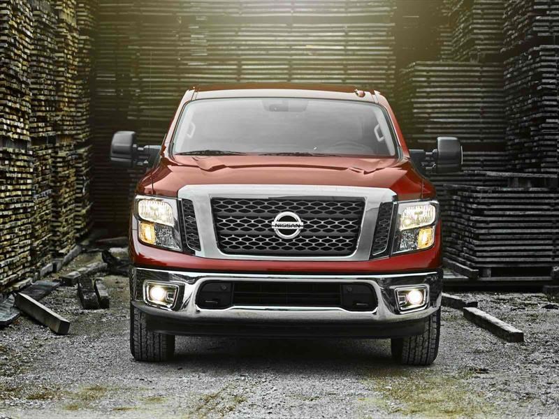 Nissan Titan XD King Cab 2017