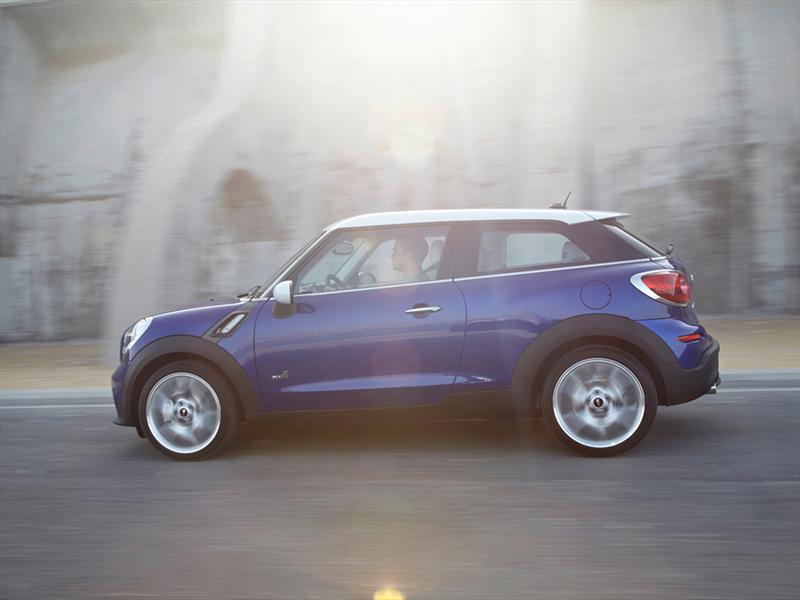 MINI Paceman se presenta en el Salón de Paris 2012