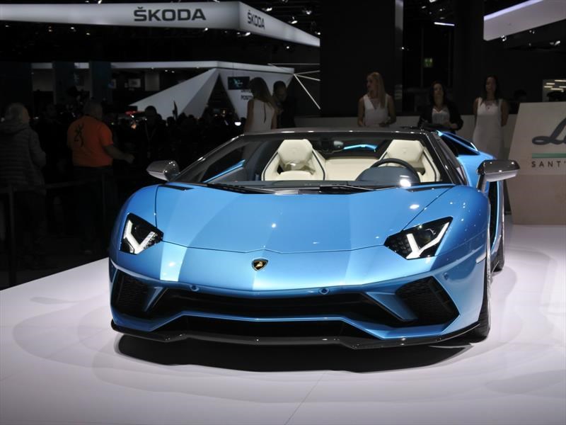 Lamborghini Aventador S Roadster