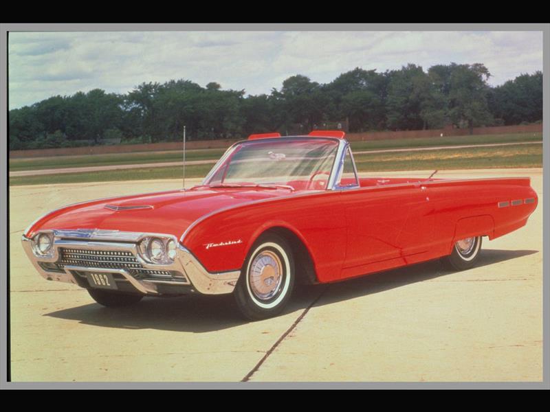 Top 10: Ford Thunderbird