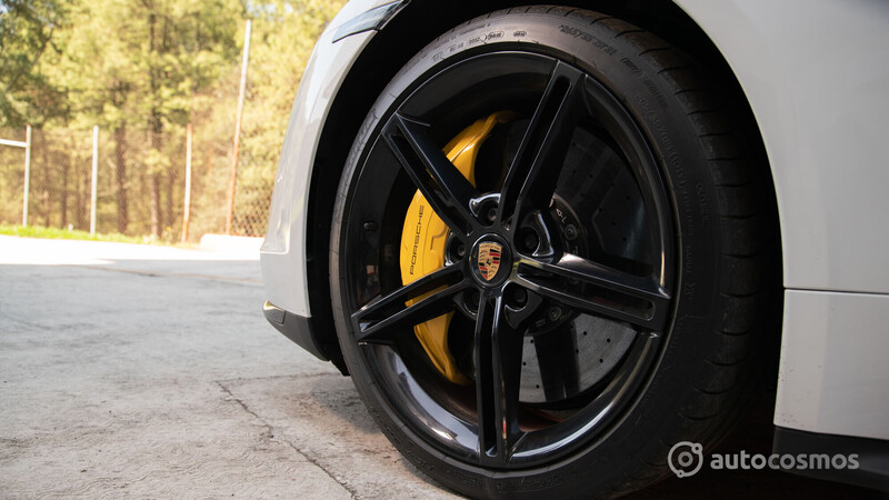 Porsche Taycan a prueba