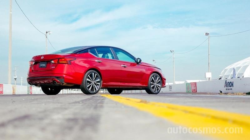 Nissan Altima 2019