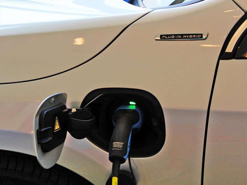 Volvo V60 Plug-in Hybrid Lanzamiento en Chile