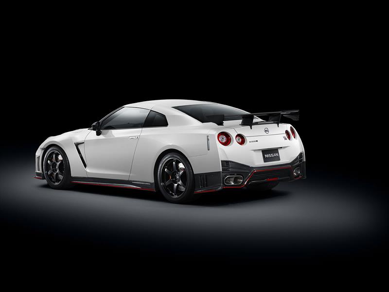 Nissan GT-R Nismo 2014 se presenta