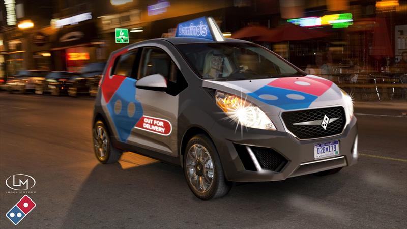 Chevrolet Spark vestido de Domino’s Pizza