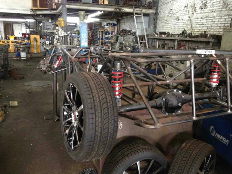 RON RXX, otro auto deportivo muy mexicano