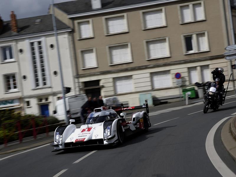 Audi R18 e-tron quattro 2014