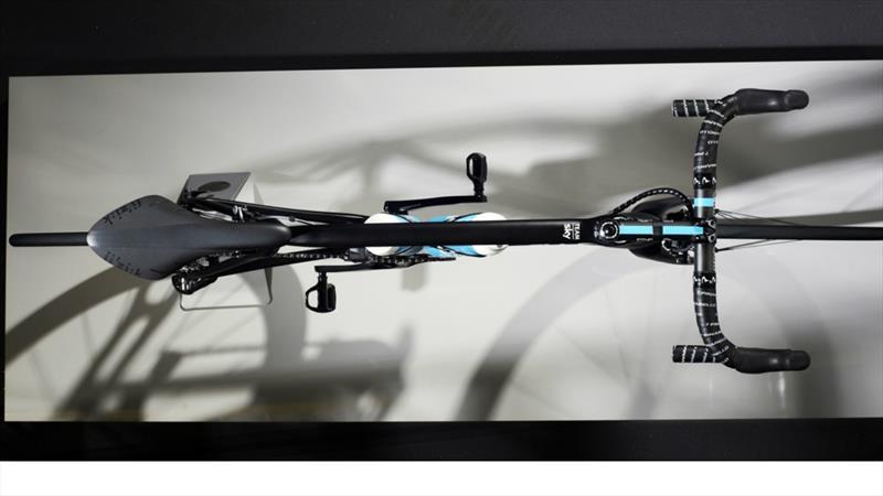 Jaguar Pinarello Dogma F8