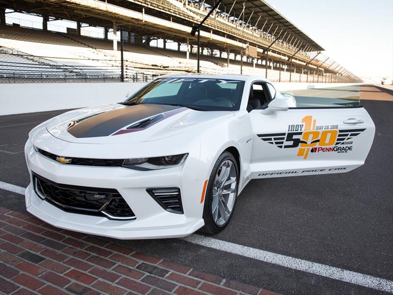 Camaro 50th Anniversary, el pace car en Indy 500