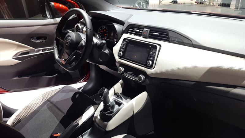 Nissan Micra / March 2017