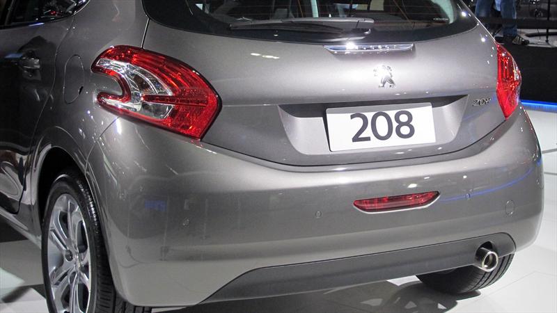 Peugeot 208 made in Brasil en San Pablo 2012