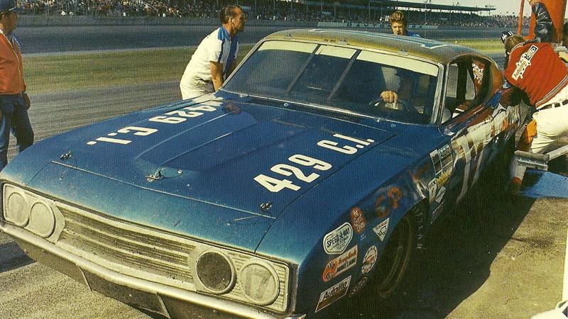 Top 10: Ford Torino Talladega 1969