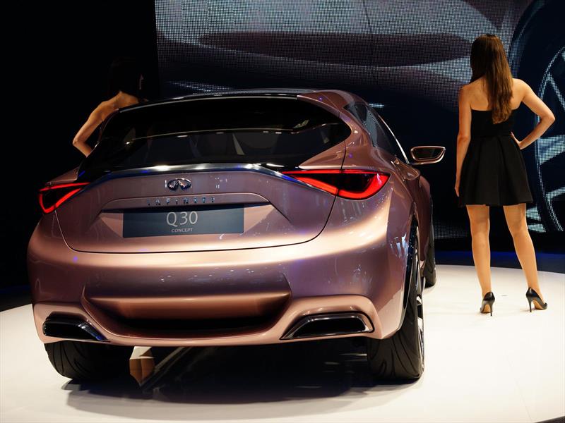 Infiniti presenta el Q30 Concept en Frankfurt