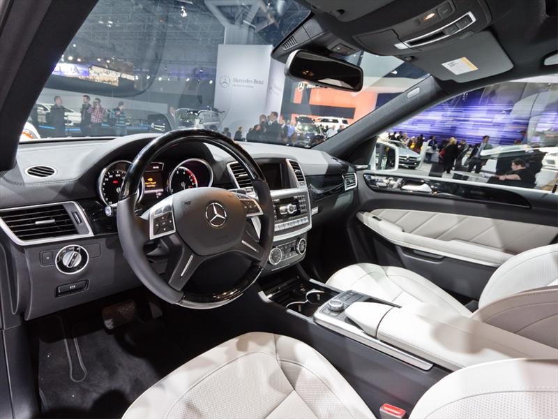 Mercedes-Benz Clase GL 2013 en Nueva York