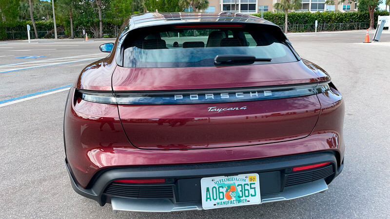 Porsche Taycan Cross Turismo 2022 primer contacto