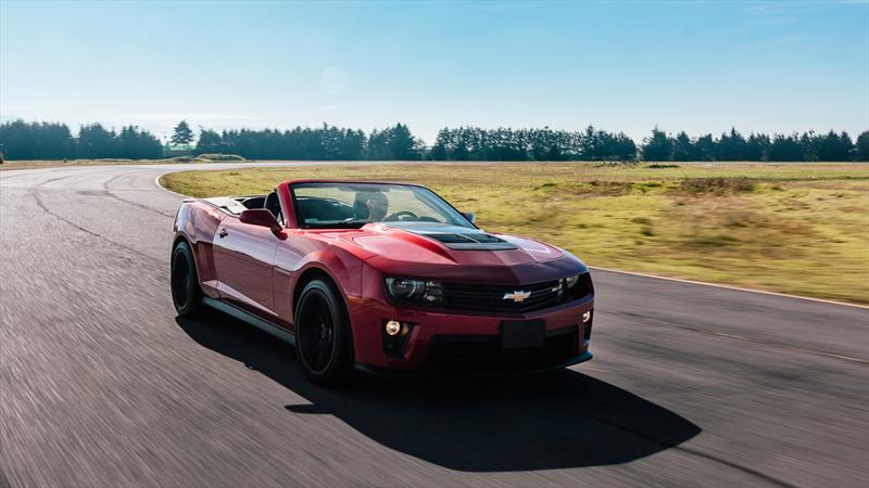 Chevrolet Camaro ZL1 convertible 2014