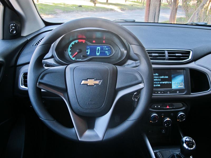 Prueba a Chevrolet Prisma