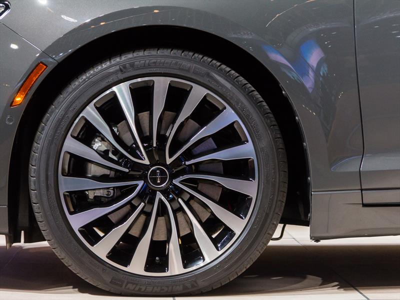 Lincoln MKZ 2017