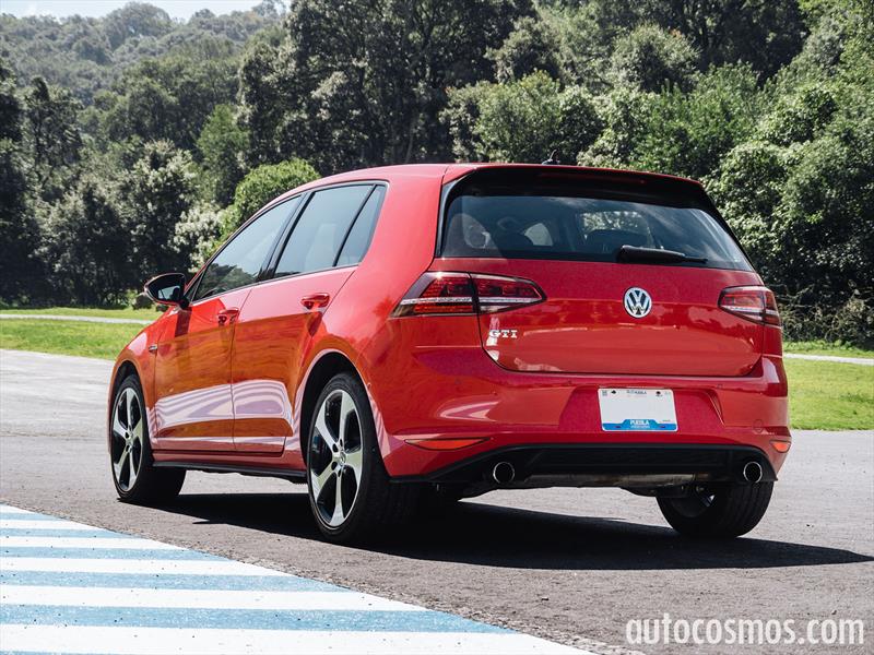 MINI Cooper S VS SEAT Leon CUPRA VS Volkswagen GTI