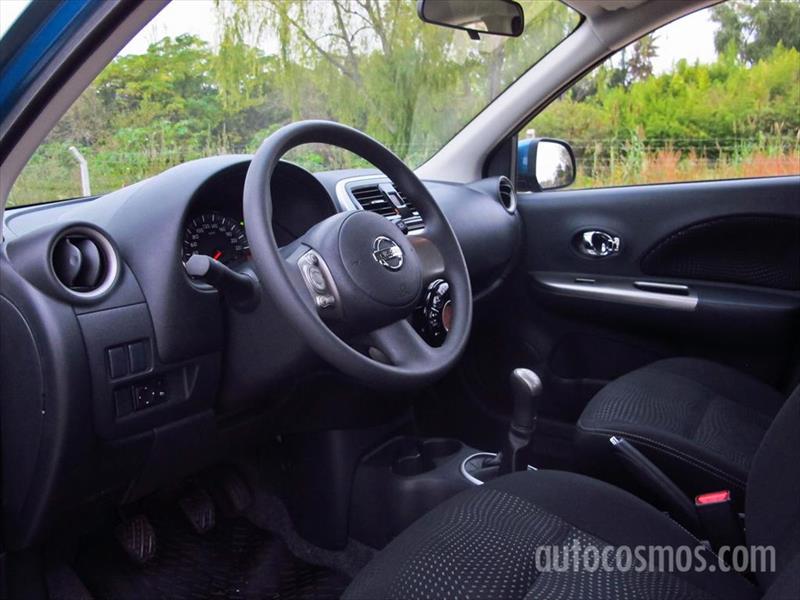 Prueba al nuevo Nissan March
