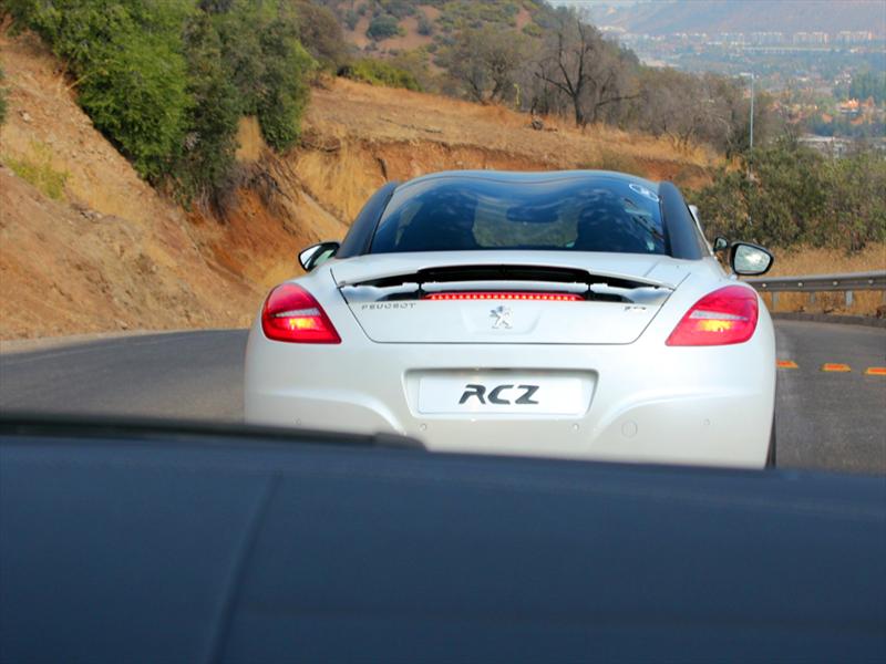 Peugeot Chile Lanzamiento gama GPS 2013