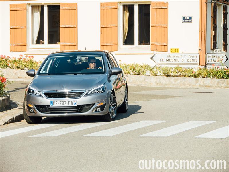 Peugeot 308 2015