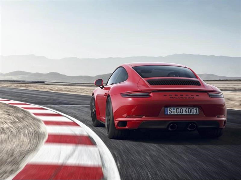 Porsche 911 GTS 2017