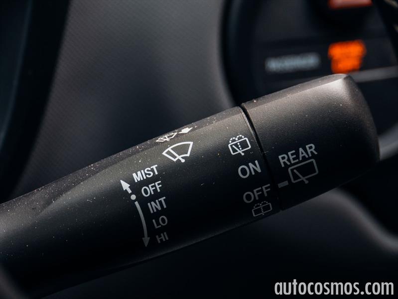 Toyota Yaris Hatchback 2015