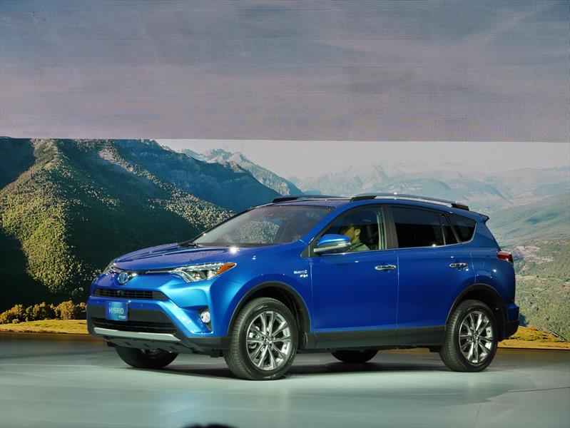 Toyota RAV4 Hybrid 2016