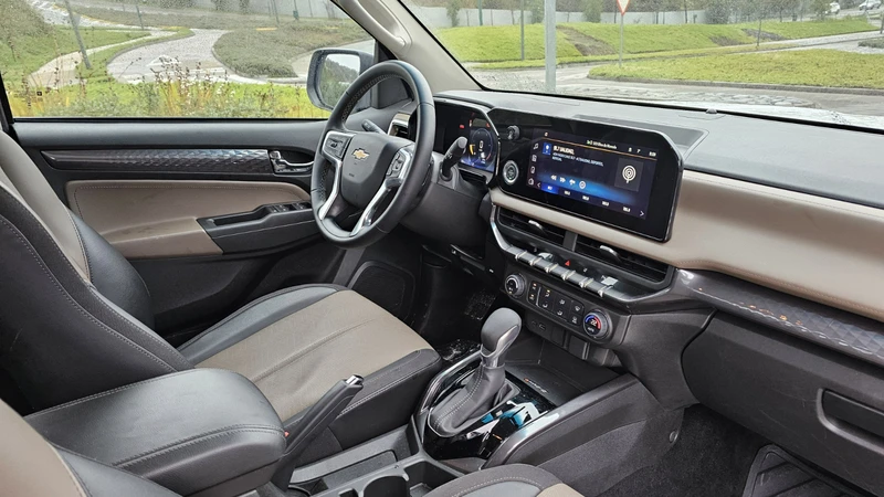 Test Drive Chevrolet S10 2025