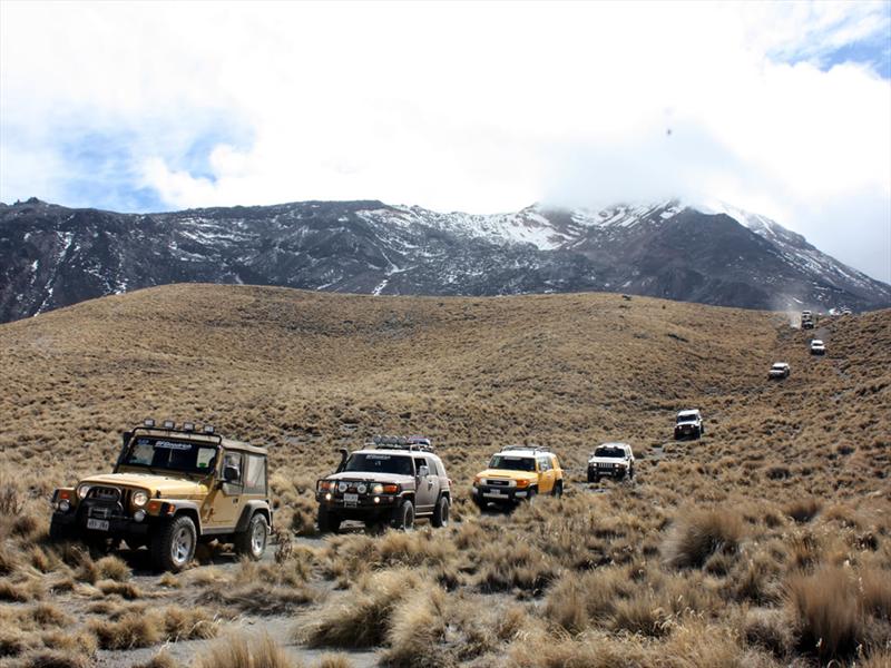 ¿Cómo conducir tu 4x4 sobre nieve?