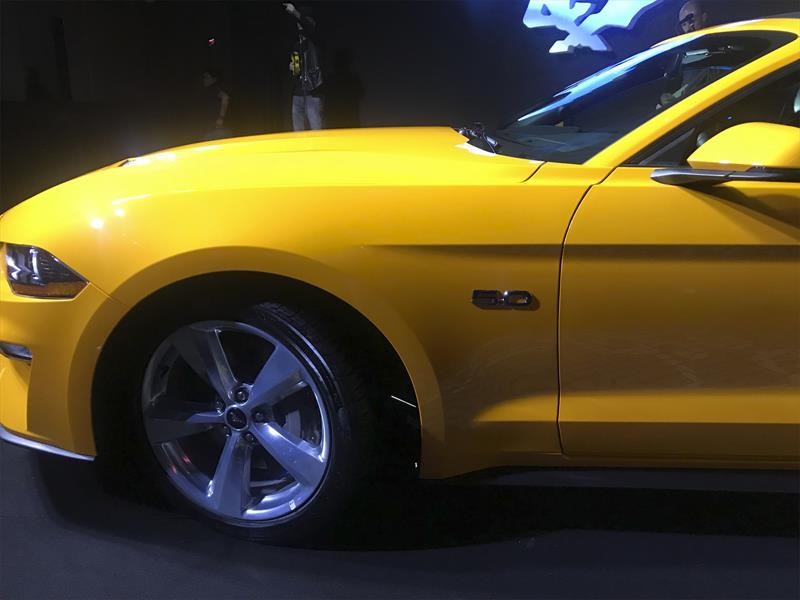 Ford Mustang 2019
