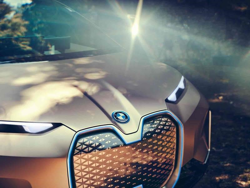 BMW Vision iNext Concept