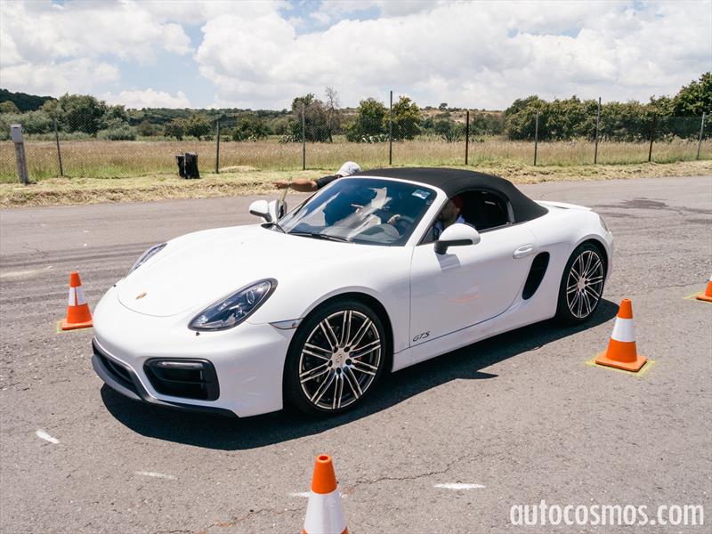 Porsche Boxster GTS 2015