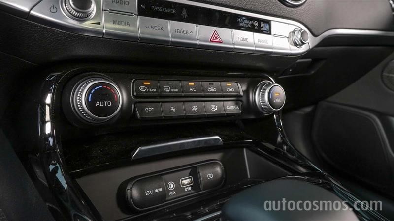 Kia Stinger vs Kia Stinger 2019