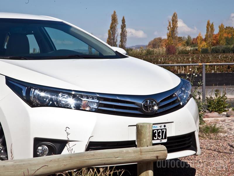 Prueba al Toyota Corolla en Mendoza