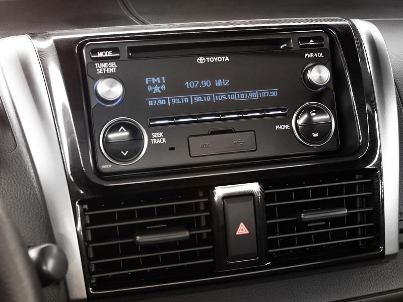Toyota Yaris Sedán 2017